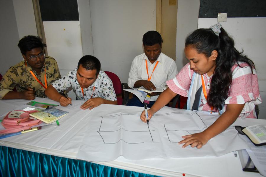 CCA facilitates capacity-building of youth in Bangladesh for HIV vulnerabilities